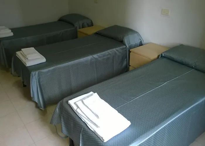 Casa Per Ferie Margherita Diomira Hotel