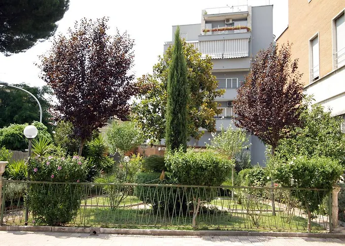 Casa Per Ferie Margherita Diomira Hotel Rome